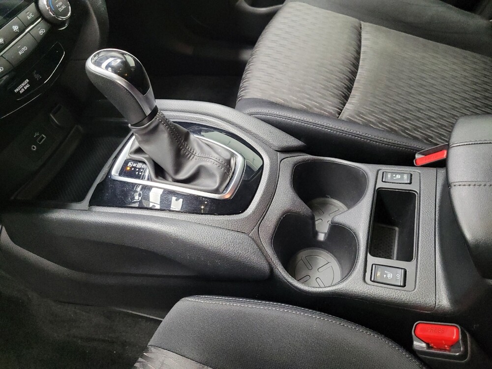 2019 Nissan Rogue in Las Vegas, NV 89104 - 18115852 26