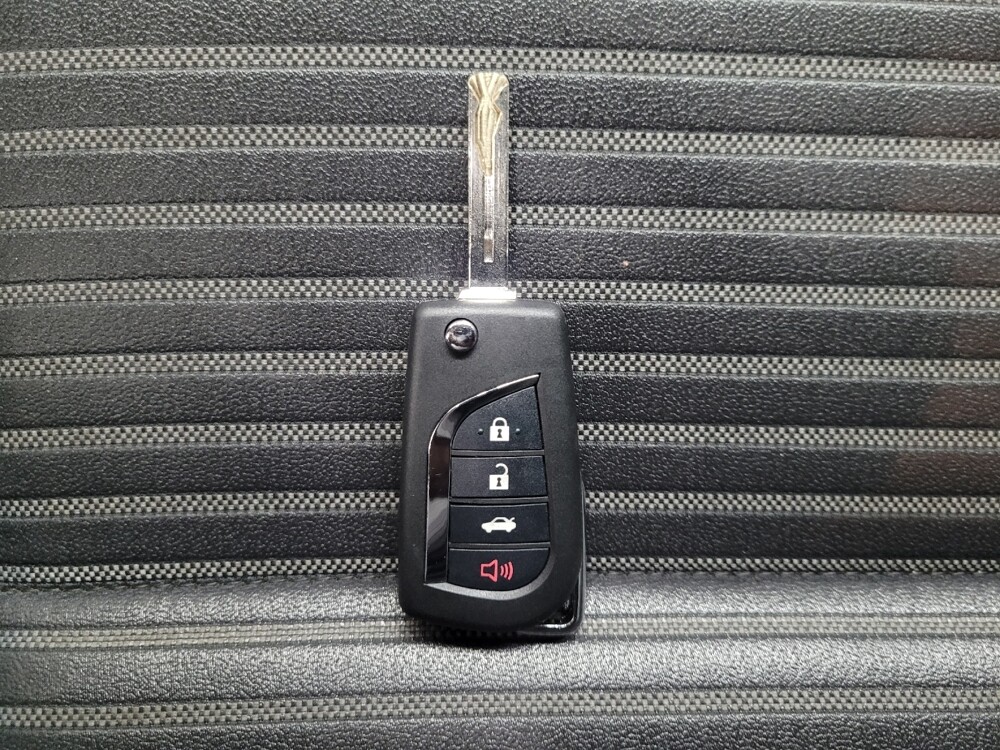 2020 Toyota Camry in Las Vegas, NV 89102 - 18115854 32