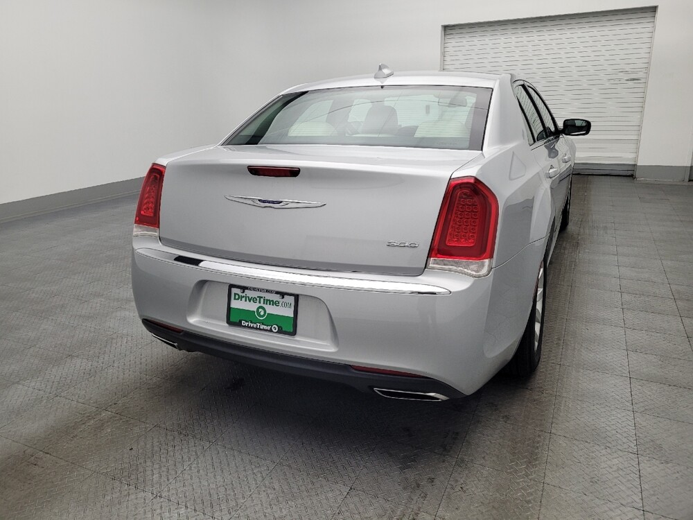 2020 Chrysler 300 in Savannah, GA 31419 - 18115863 7