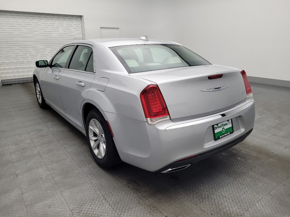 2020 Chrysler 300 in Savannah, GA 31419 - 18115863 5