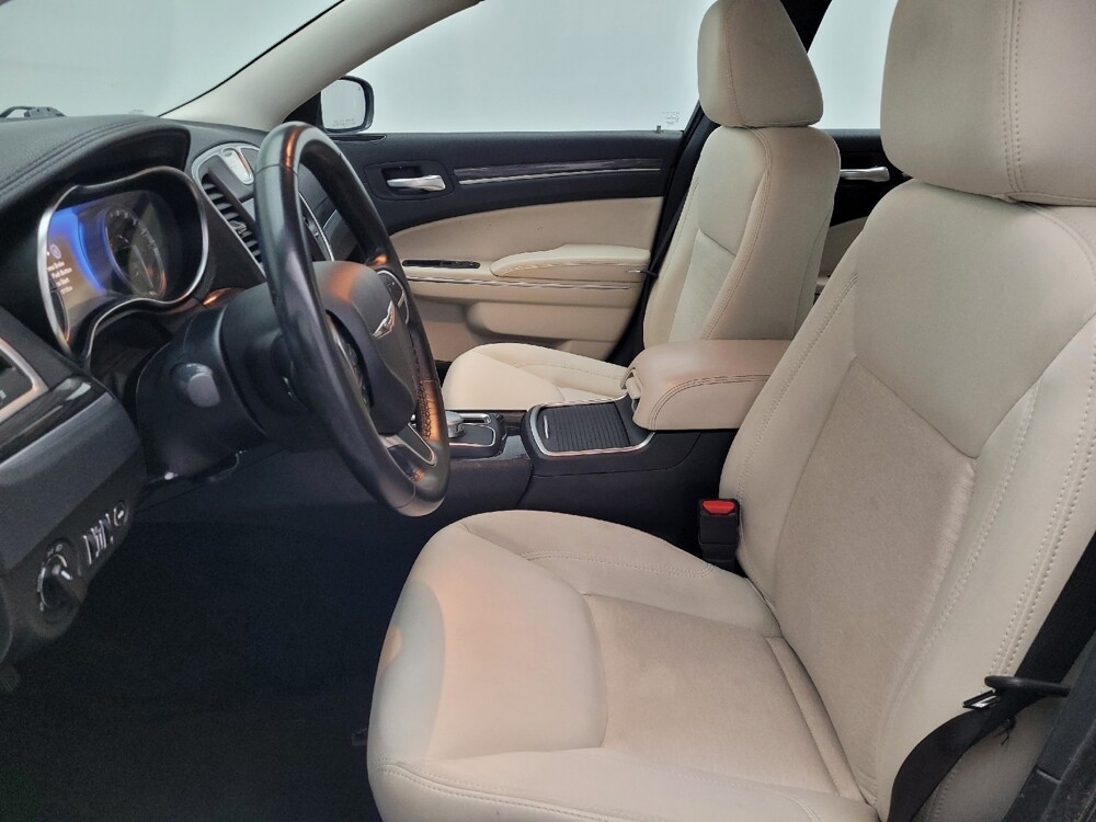 2020 Chrysler 300 in Savannah, GA 31419 - 18115863 17