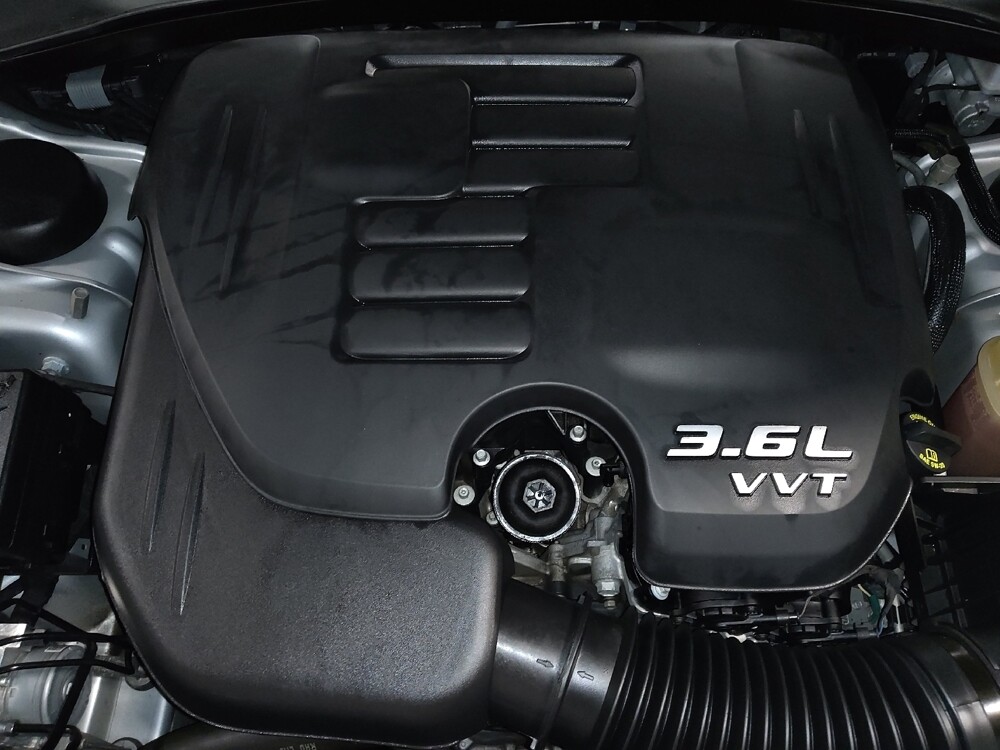 2020 Chrysler 300 in Savannah, GA 31419 - 18115863 30