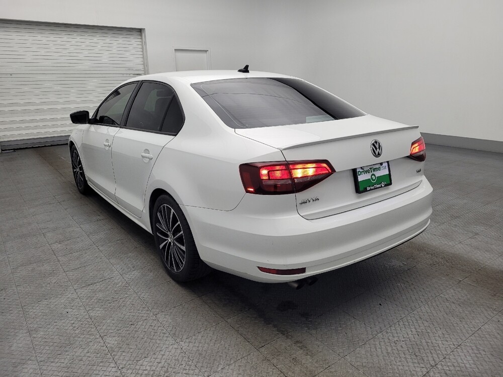 2016 Volkswagen Jetta in Jacksonville, FL 32210 - 18115864 5