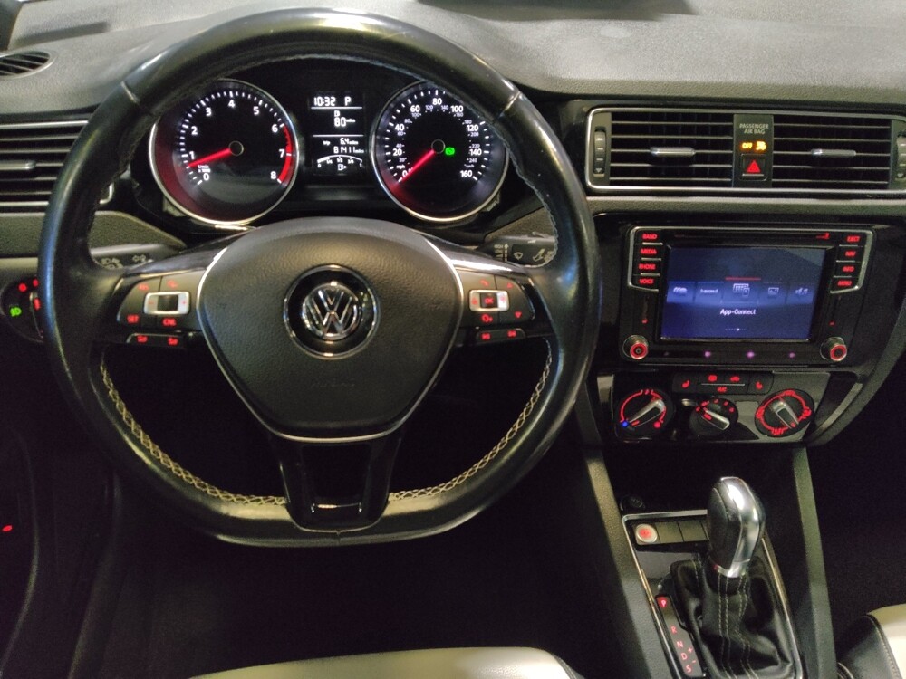 2016 Volkswagen Jetta in Jacksonville, FL 32210 - 18115864 22