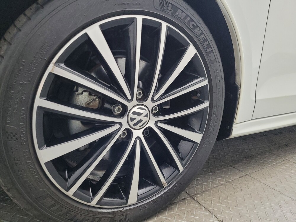 2016 Volkswagen Jetta in Jacksonville, FL 32210 - 18115864 31