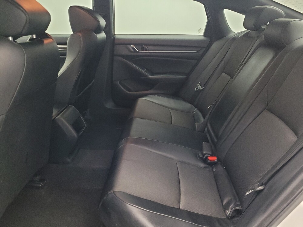 2018 Honda Accord in Hialeah, FL 33014 - 18115876 18