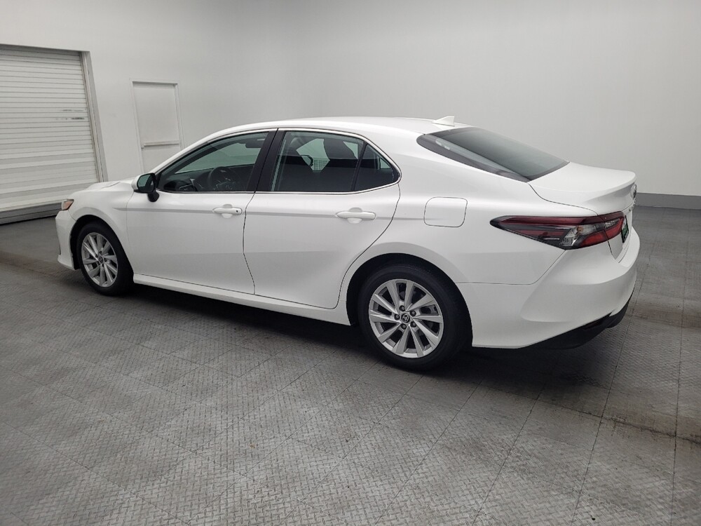 2024 Toyota Camry in Gainesville, FL 32609 - 18115883 3