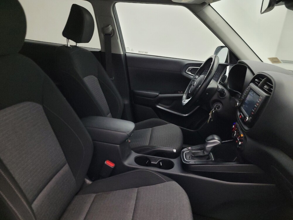 2021 Kia Soul in Mesa, AZ 85210 - 18115888 21