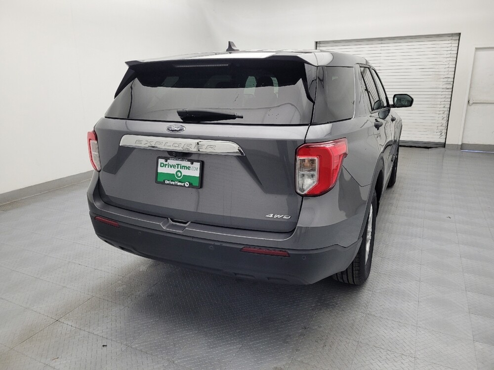 2022 Ford Explorer in Charlotte, NC 28213 - 18115889 7