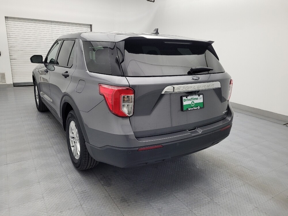 2022 Ford Explorer in Charlotte, NC 28213 - 18115889 6