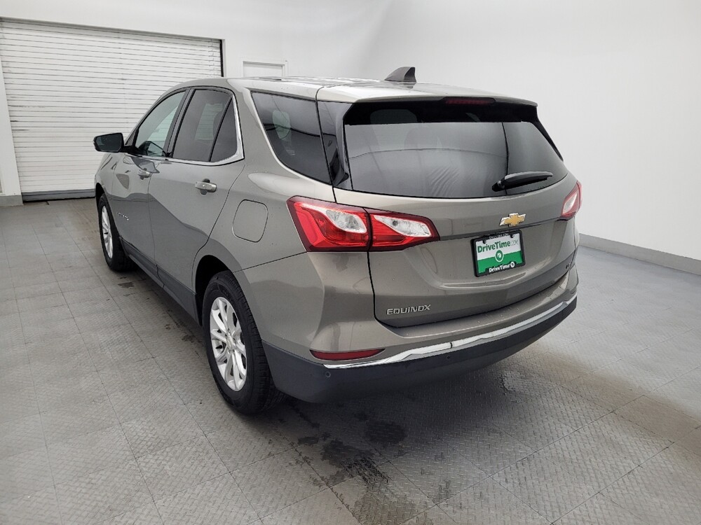 2018 Chevrolet Equinox in Greenville, SC 29607 - 18115892 5