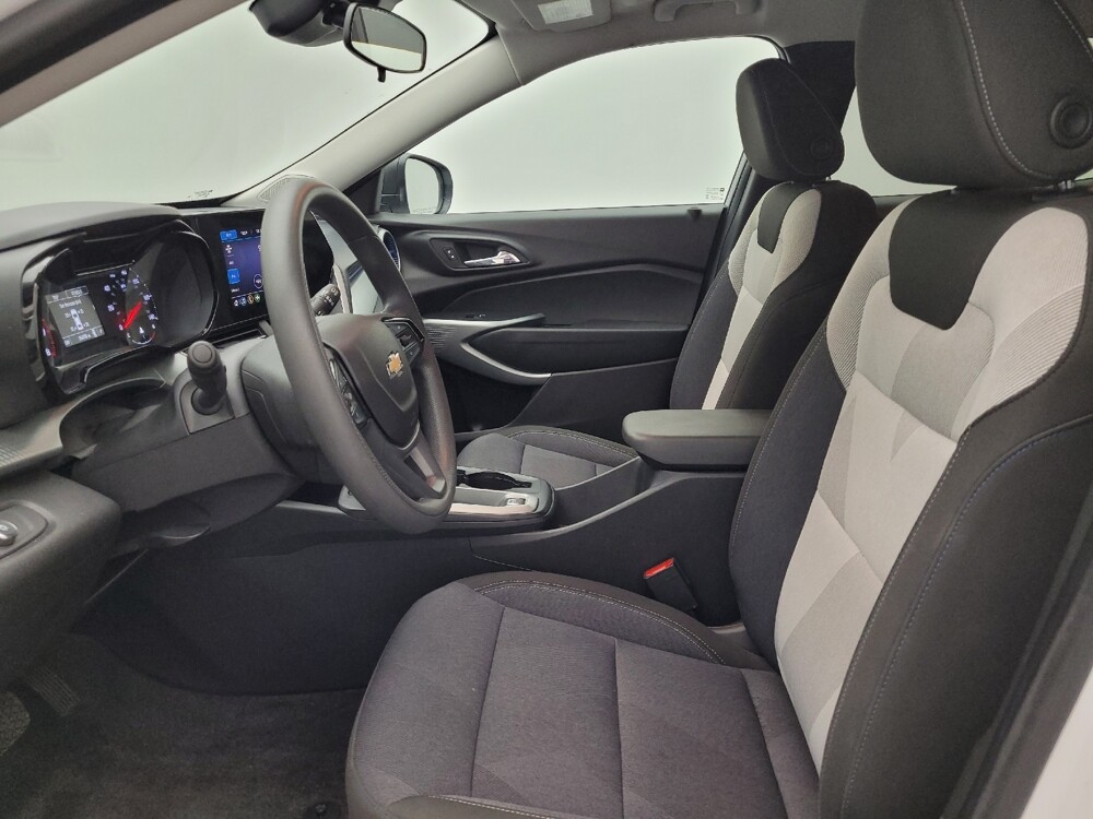 2025 Chevrolet Trax in Greenville, NC 27834 - 18115896 17