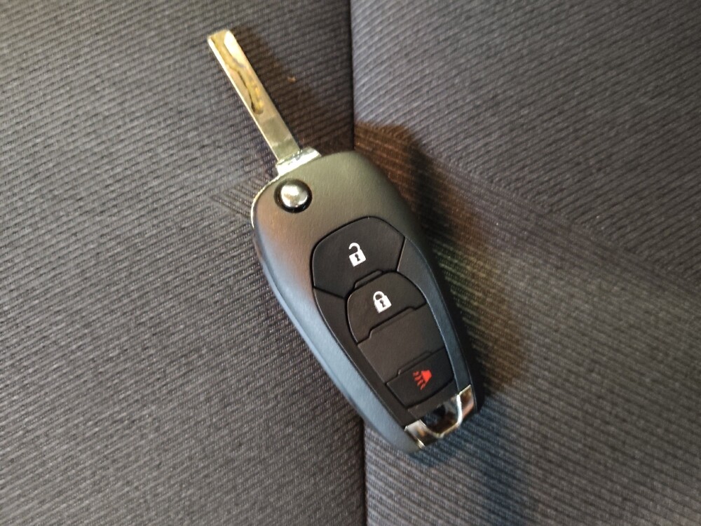 2025 Chevrolet Trax in Greenville, NC 27834 - 18115896 32