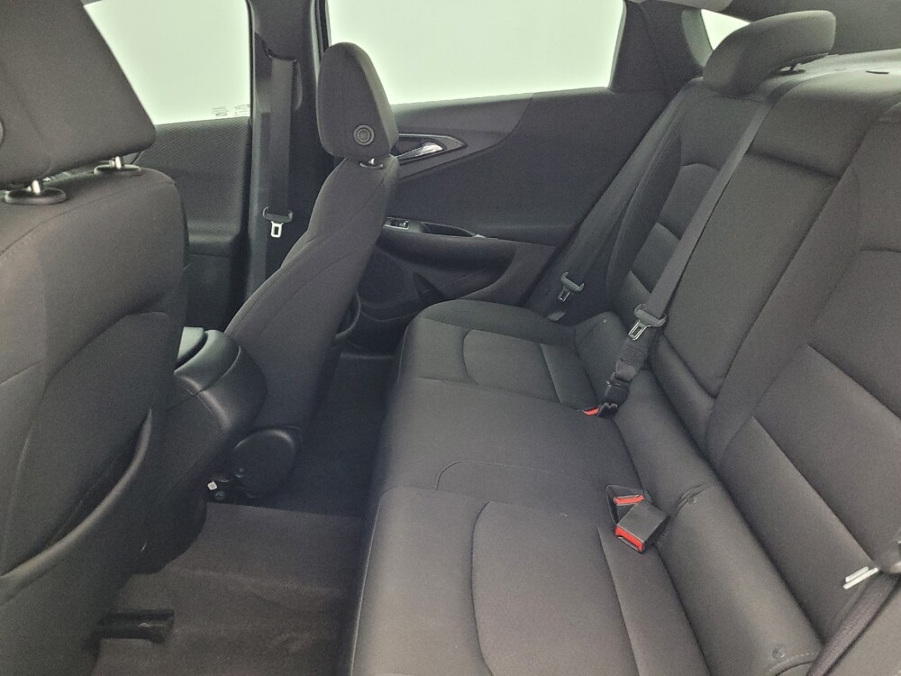 2018 Chevrolet Malibu in Greenville, SC 29607 - 18115902 18