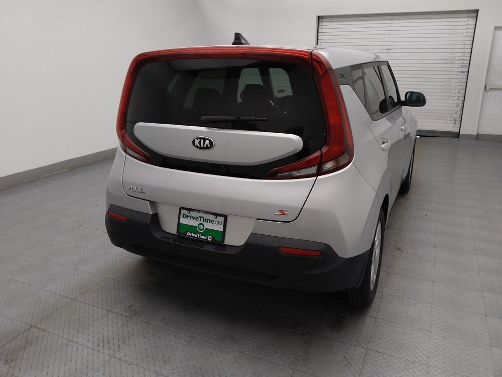 2021 Kia Soul in Charlotte, NC 28273 - 18115906 7