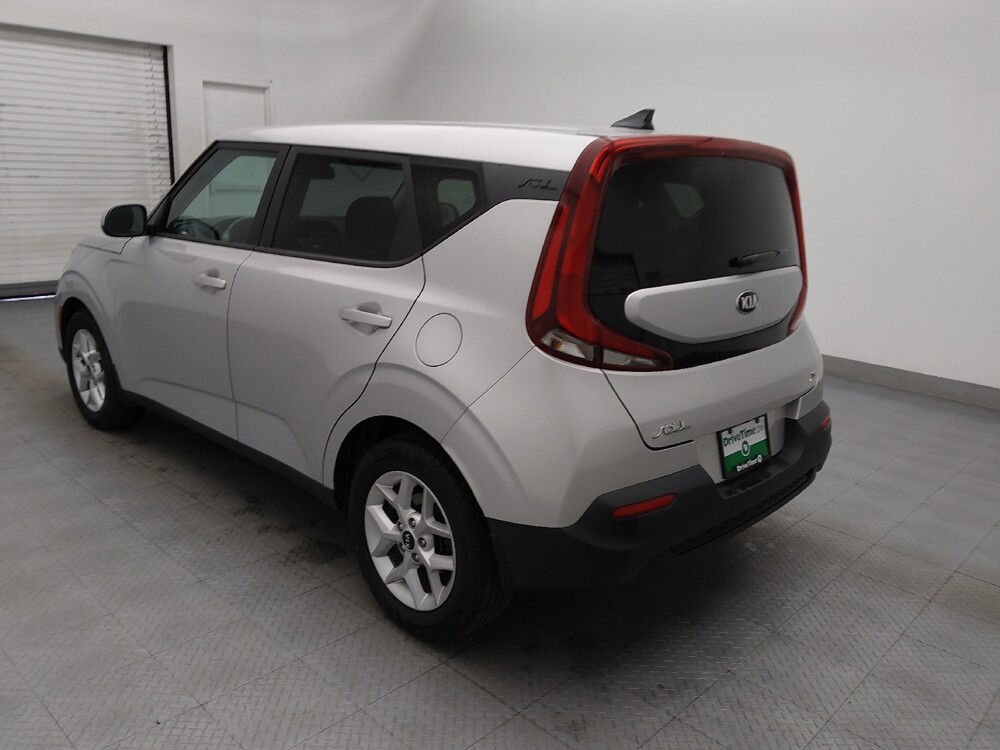 2021 Kia Soul in Charlotte, NC 28273 - 18115906 5