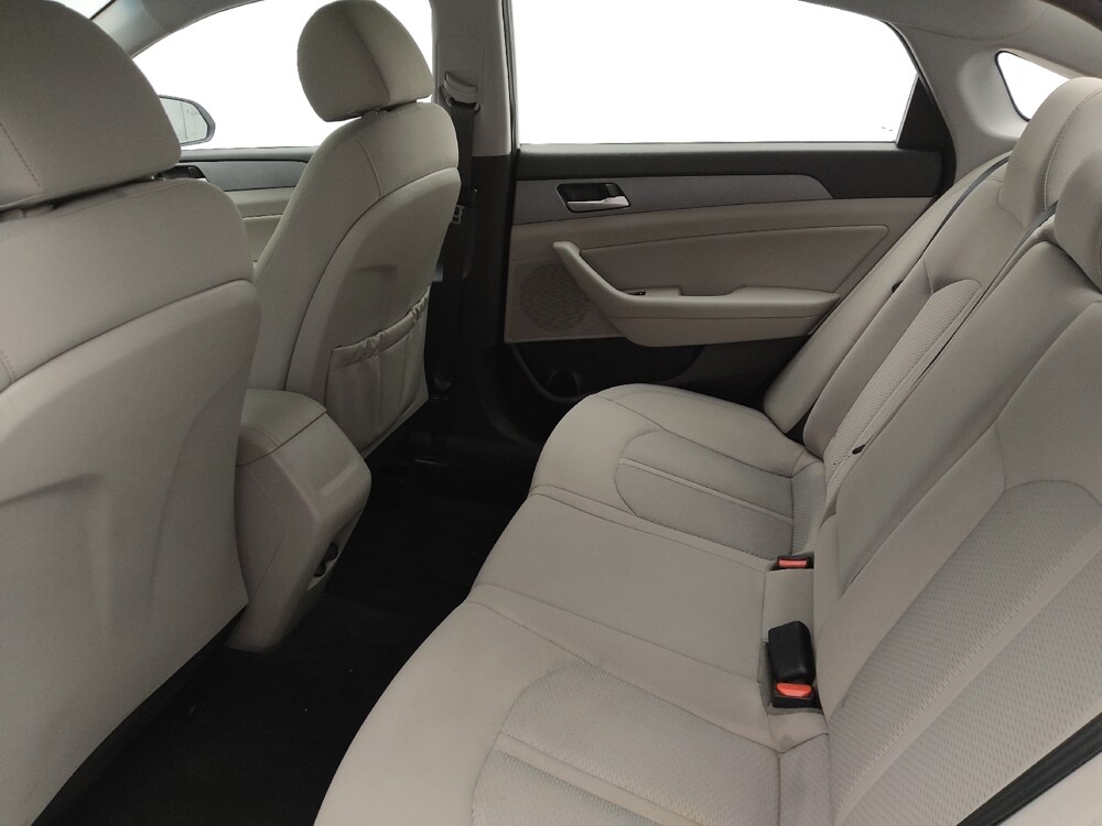 2018 Hyundai Sonata in Columbia, SC 29210 - 18115909 18