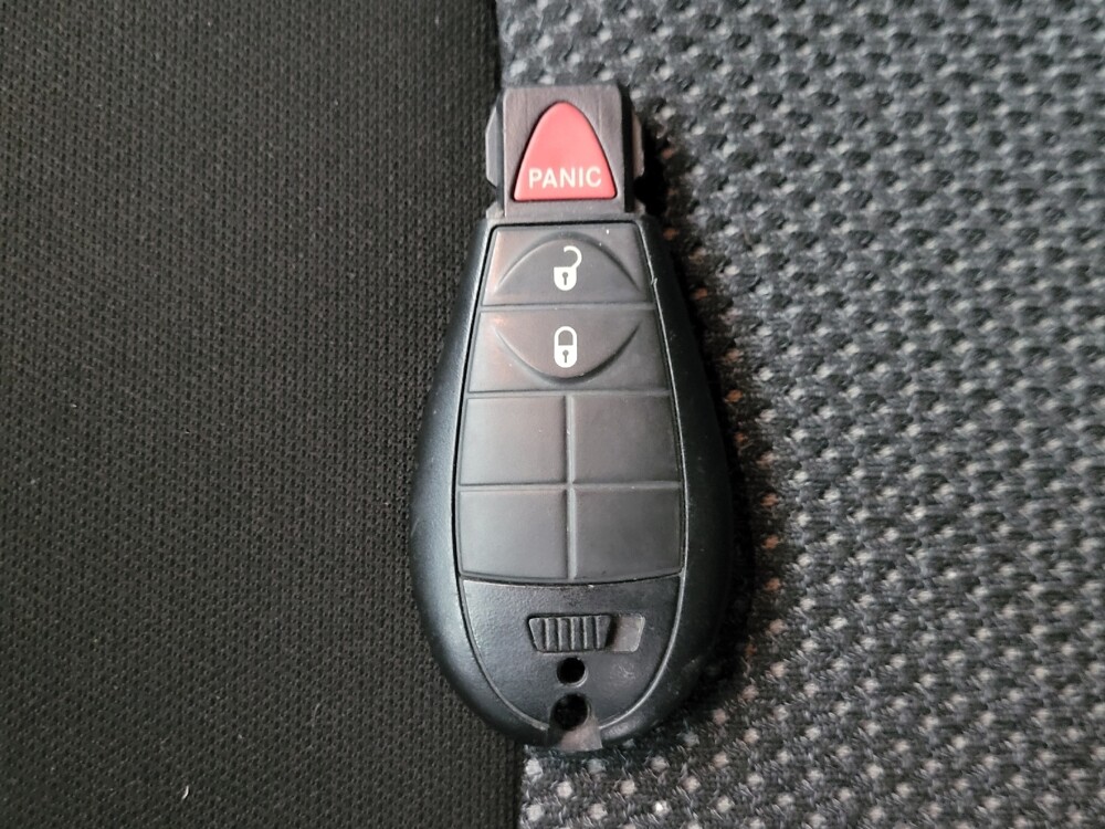 2019 Jeep Cherokee in Antioch, TN 37013 - 18115924 32