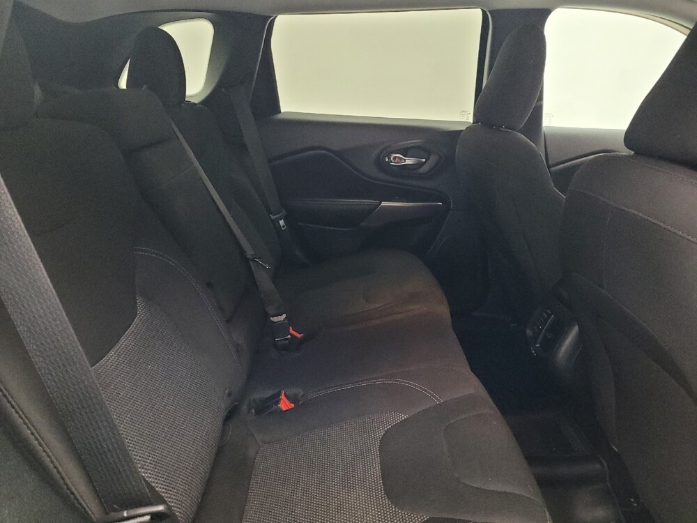 2019 Jeep Cherokee in Antioch, TN 37013 - 18115924 19