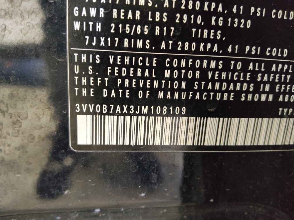 2018 Volkswagen Tiguan in Macon, GA 31210 - 18115927 33