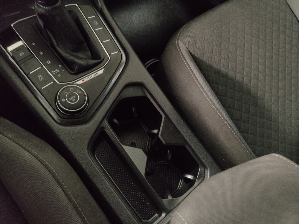 2018 Volkswagen Tiguan in Macon, GA 31210 - 18115927 26