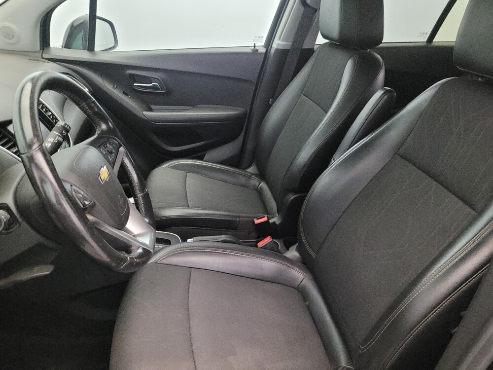 2019 Chevrolet Trax in Pittsburgh, PA 15237 - 18115929 17