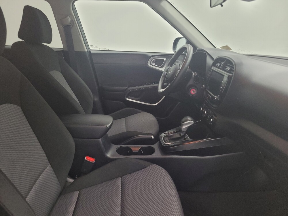 2022 Kia Soul in Memphis, TN 38128 - 18115933 21