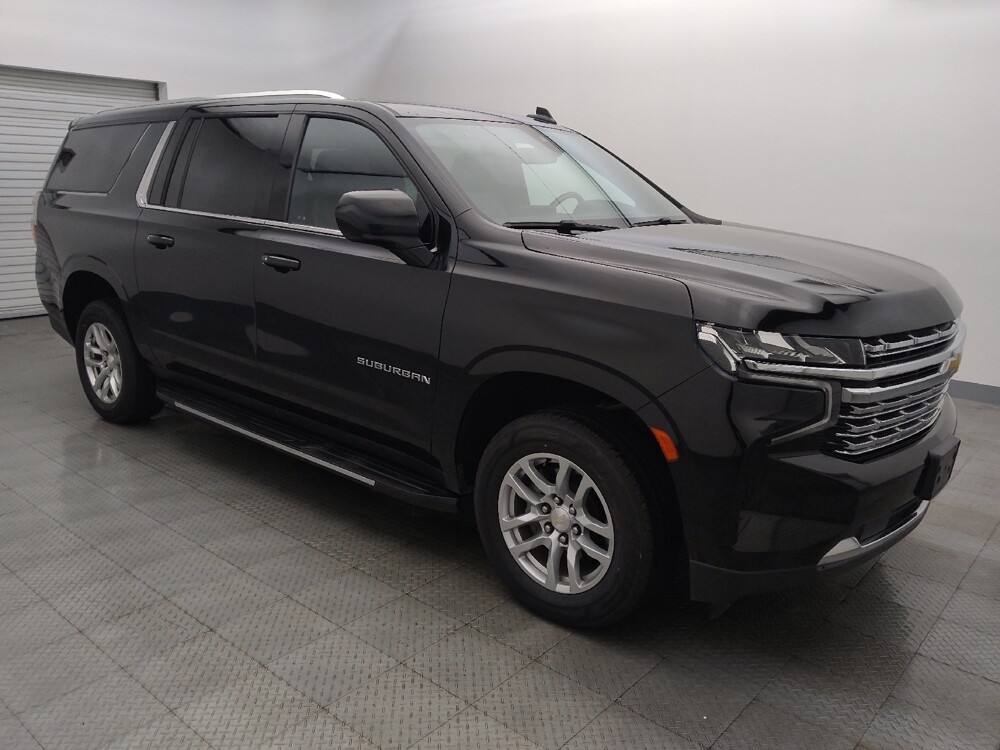2022 Chevrolet Suburban in Houston, TX 77074 - 18115942 11