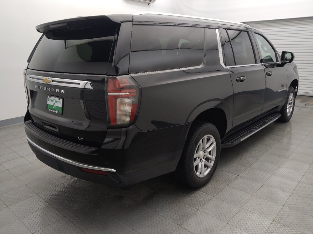 2022 Chevrolet Suburban in Houston, TX 77074 - 18115942 9