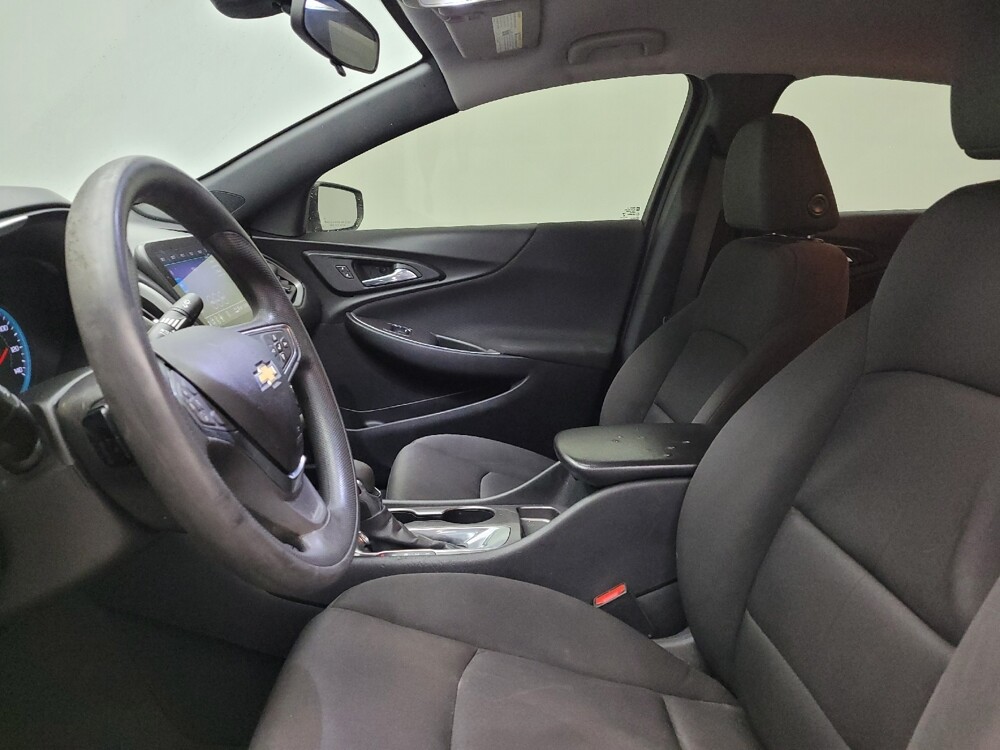 2021 Chevrolet Malibu in Columbus, OH 43228 - 18115959 17