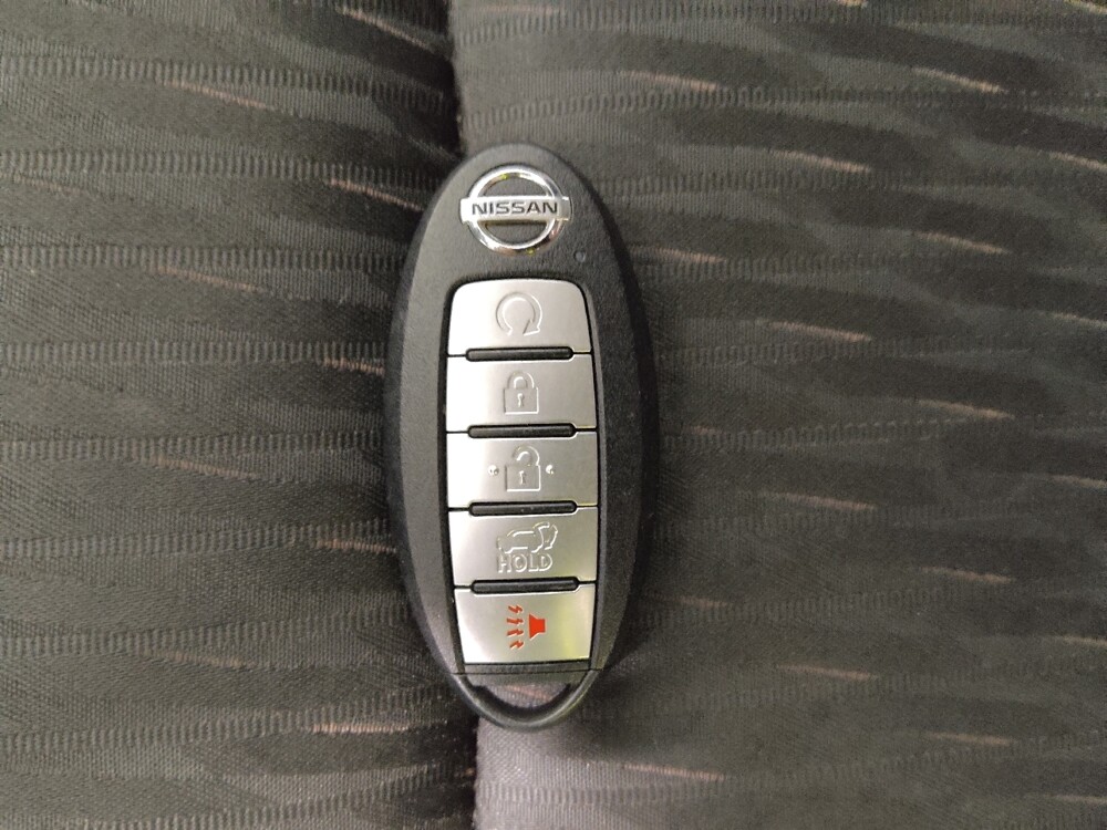 2019 Nissan Rogue in Fairfield, OH 45014 - 18115960 32