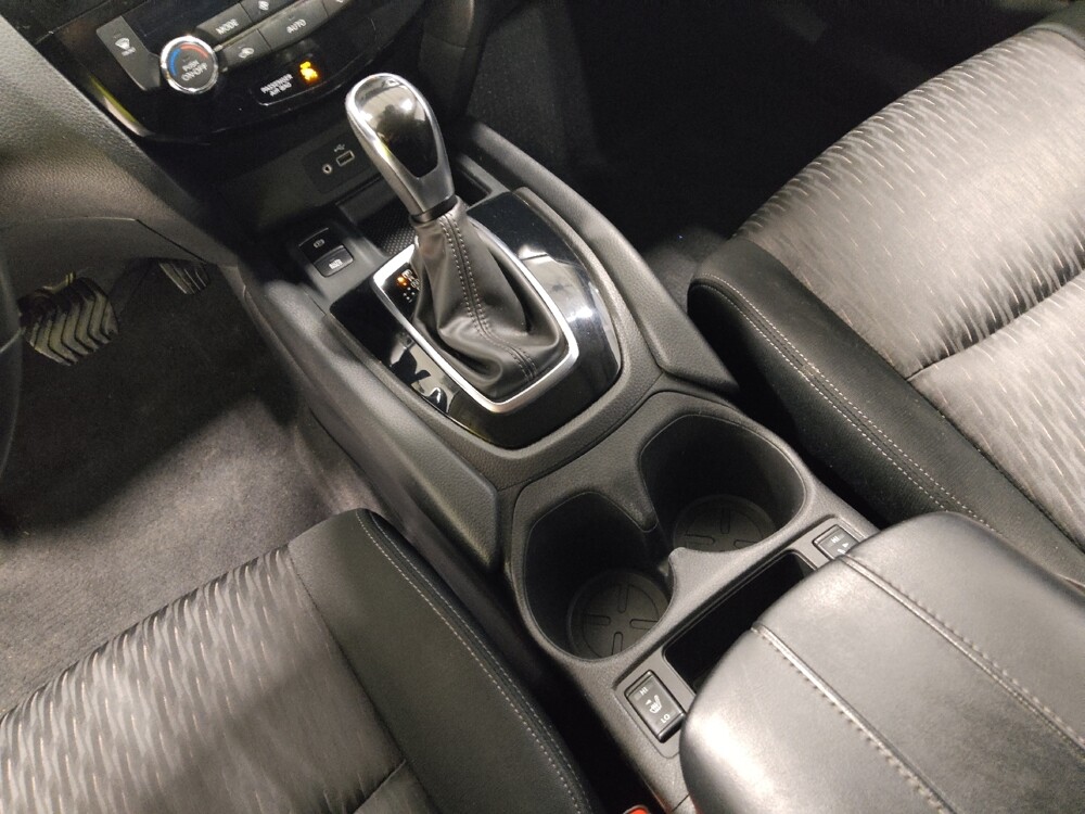 2019 Nissan Rogue in Fairfield, OH 45014 - 18115960 26