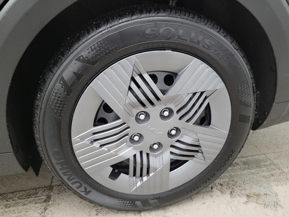 2025 Kia K4 in Columbus, OH 43228 - 18115961 31