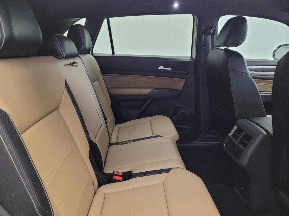 2021 Volkswagen Atlas in Toledo, OH 43617 - 18115962 19