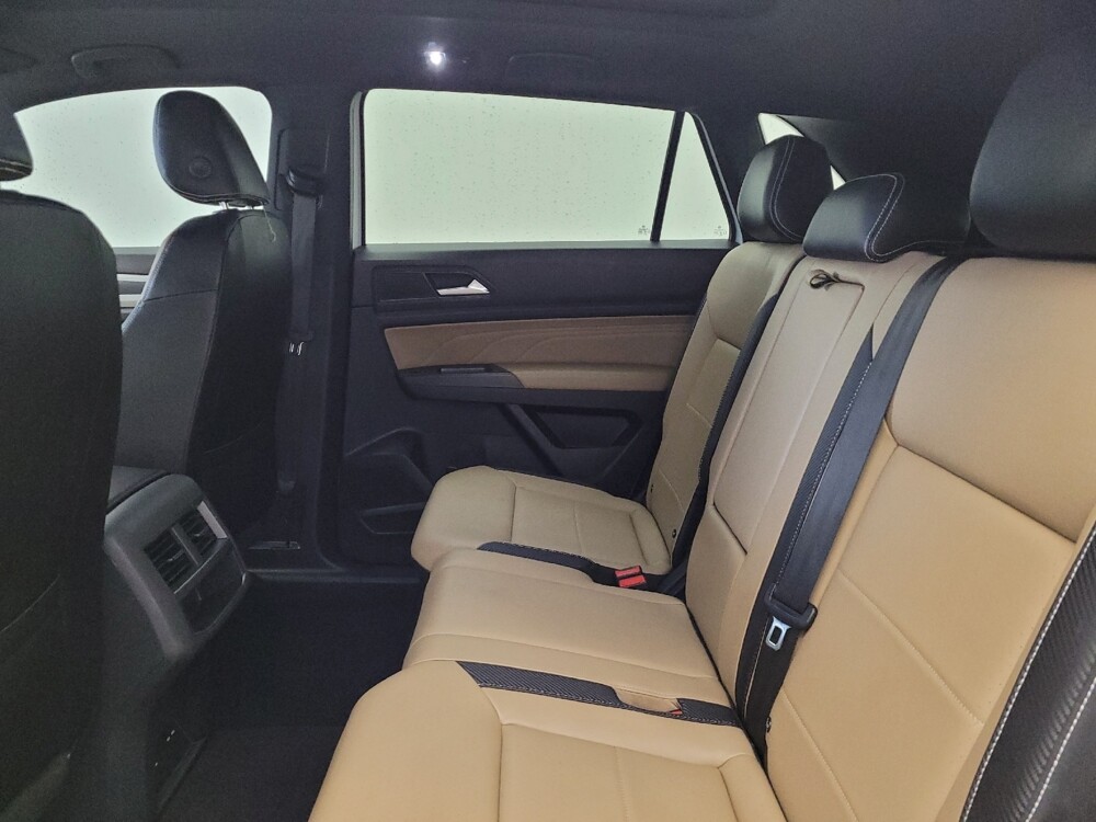 2021 Volkswagen Atlas in Toledo, OH 43617 - 18115962 18