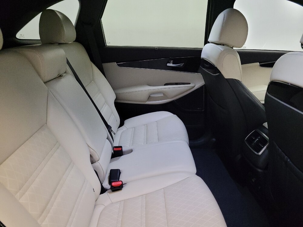 2018 Kia Sorento in Woodbridge, VA 22191 - 18115971 19