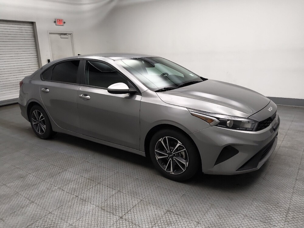 2024 Kia Forte in Des Moines, IA 50310 - 18115974 11