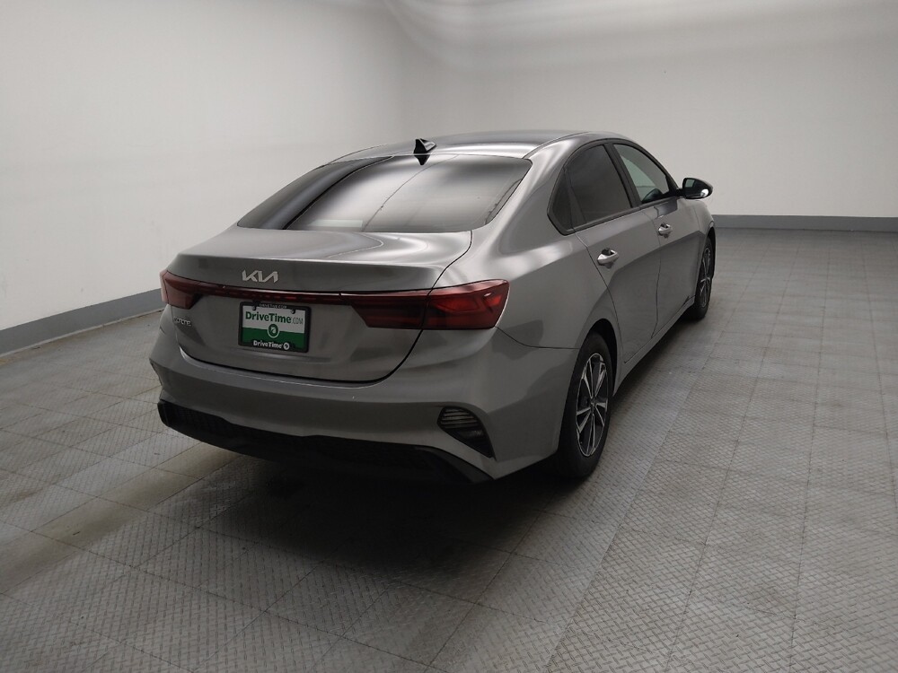 2024 Kia Forte in Des Moines, IA 50310 - 18115974 9