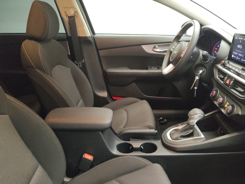 2024 Kia Forte in Des Moines, IA 50310 - 18115974 21