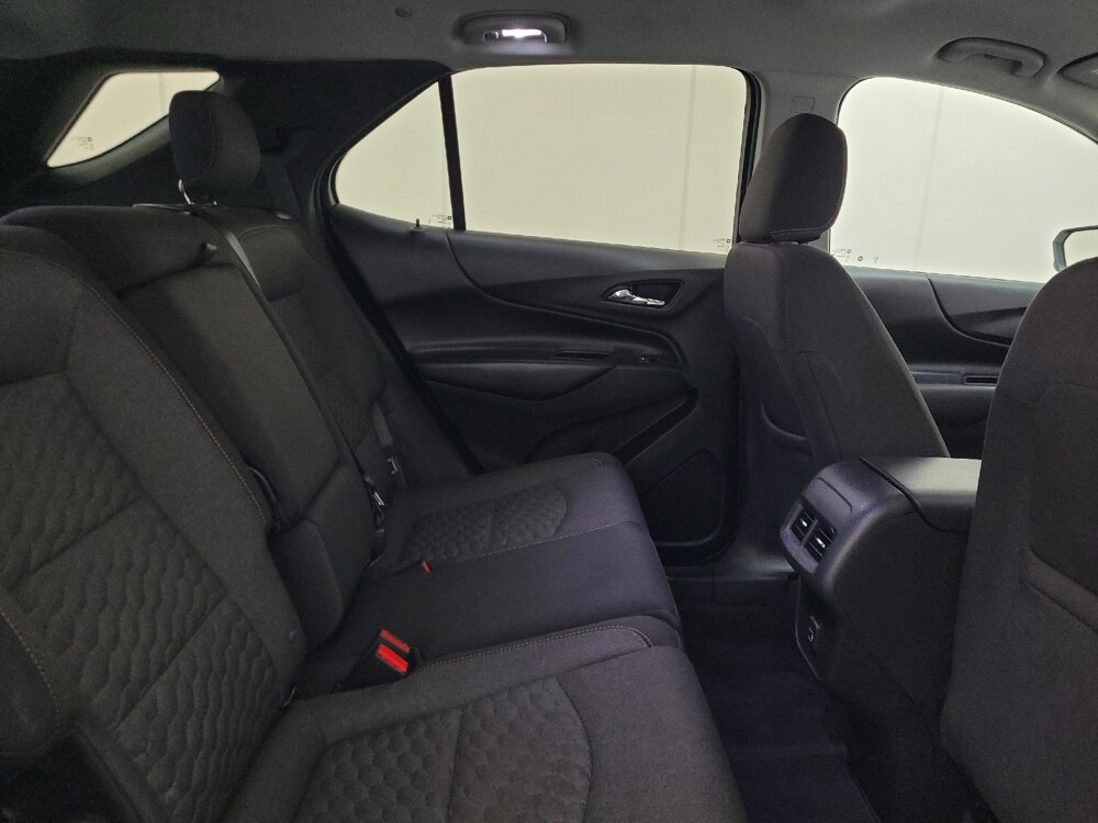 2020 Chevrolet Equinox in Pittsburgh, PA 15236 - 18115986 19