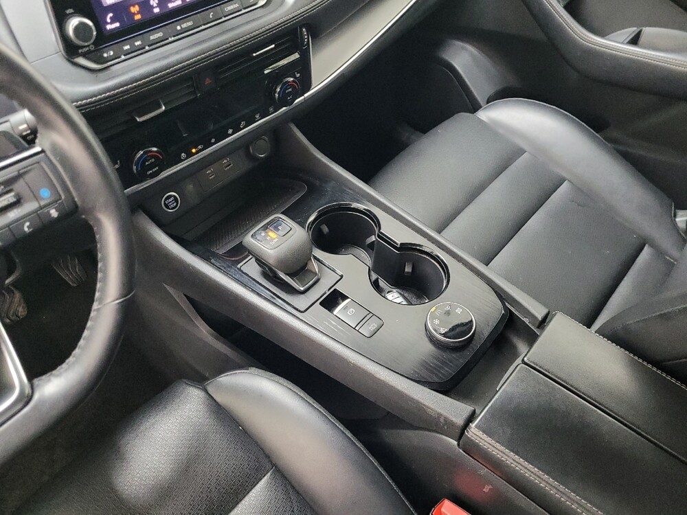 2022 Nissan Rogue in Pittsburgh, PA 15236 - 18115990 26