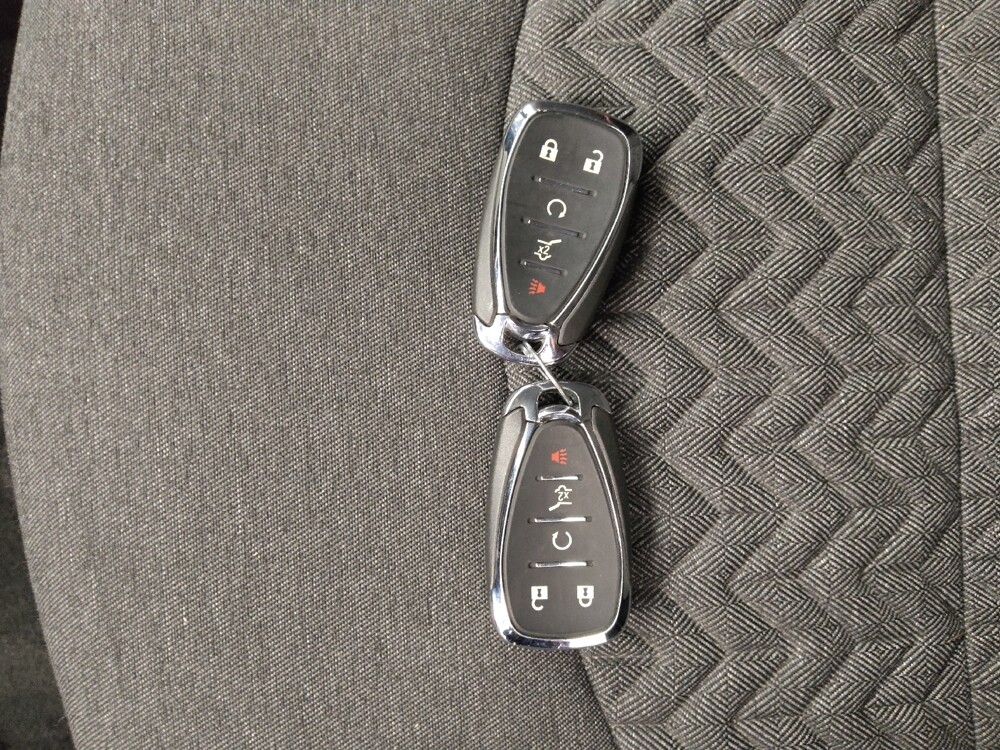 2023 Chevrolet Equinox in Wichita, KS 67207 - 18115996 32