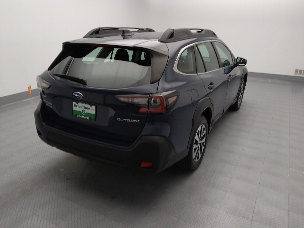 2024 Subaru Outback in St. Louis, MO 63136 - 18116000 7