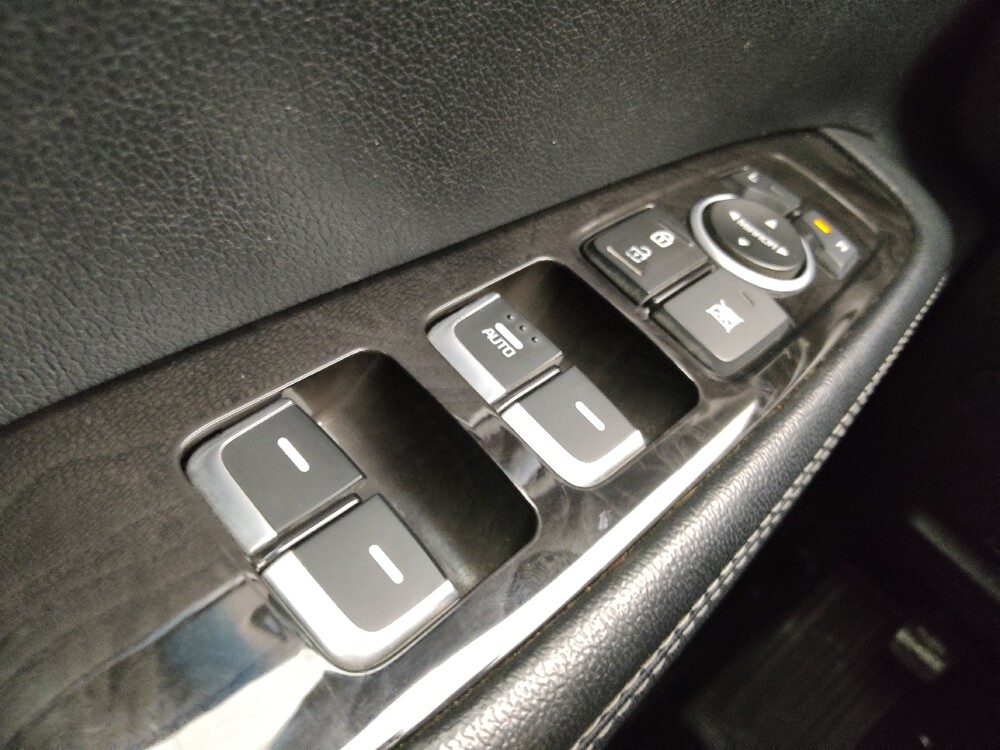 2016 Kia Sorento in Topeka, KS 66611 - 18116001 27