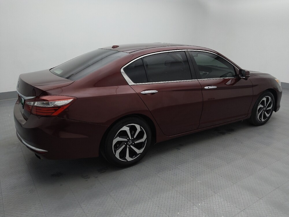 2017 Honda Accord in St. Louis, MO 63136 - 18116002 10