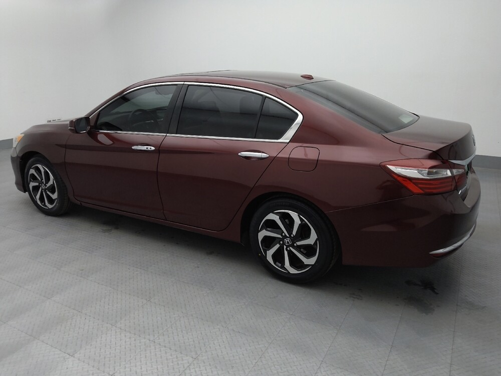 2017 Honda Accord in St. Louis, MO 63136 - 18116002 3