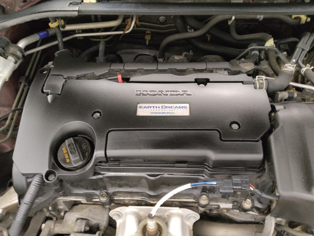 2017 Honda Accord in St. Louis, MO 63136 - 18116002 30