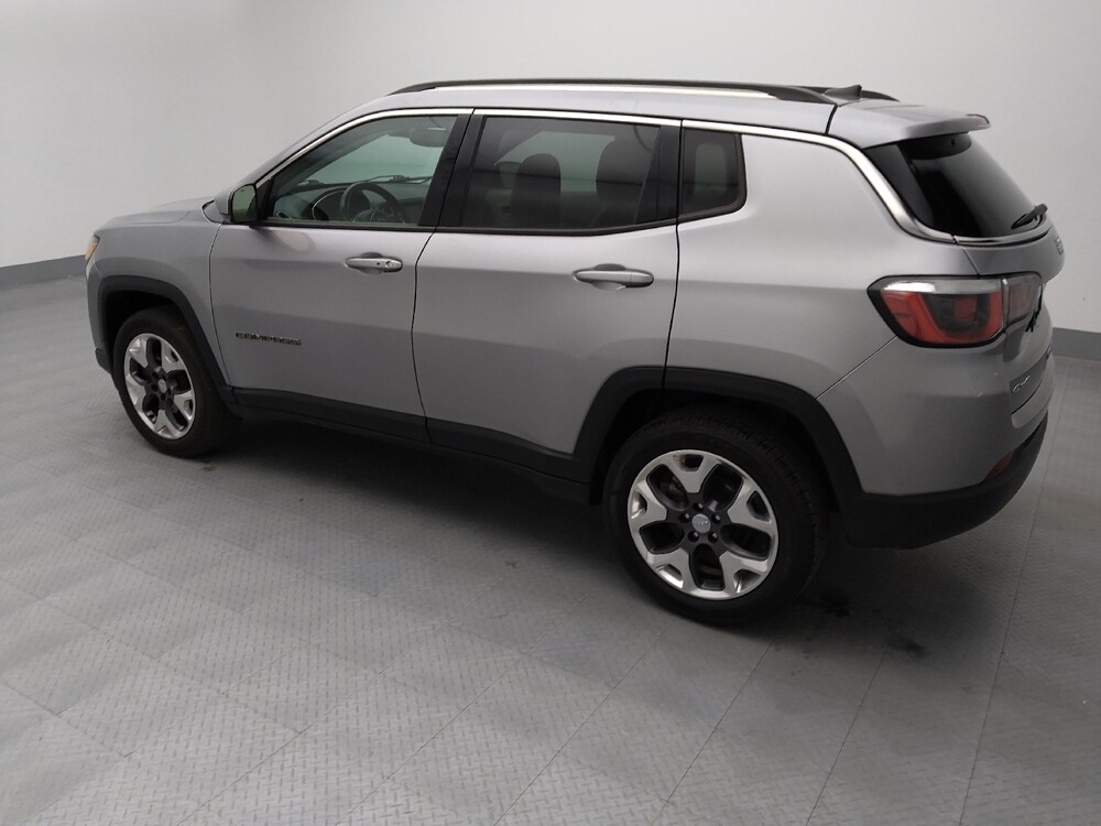 2020 Jeep Compass in Topeka, KS 66611 - 18116005 3