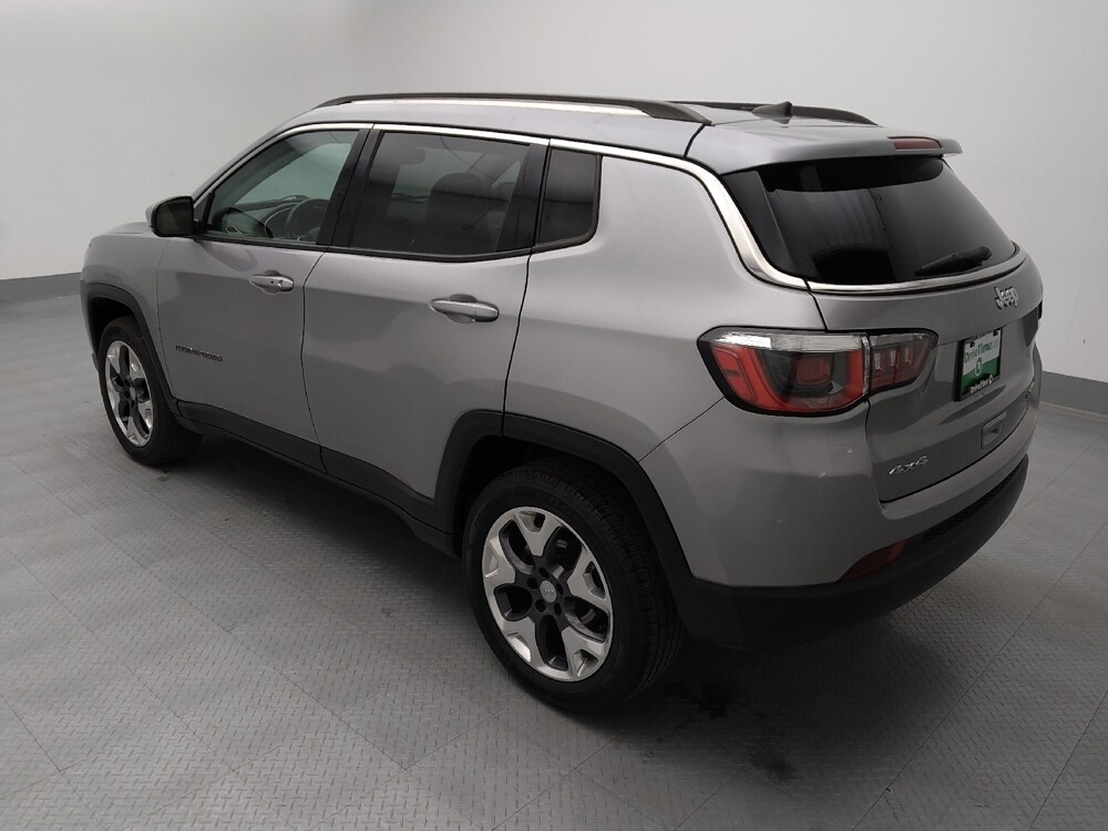 2020 Jeep Compass in Topeka, KS 66611 - 18116005 5