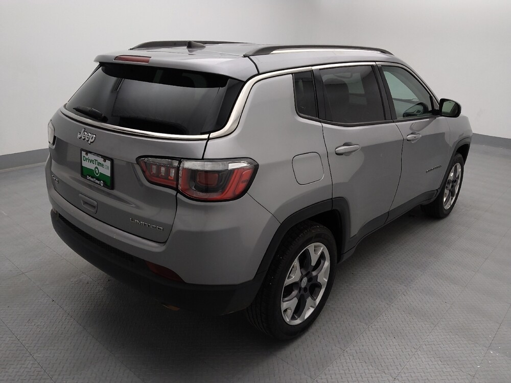 2020 Jeep Compass in Topeka, KS 66611 - 18116005 9